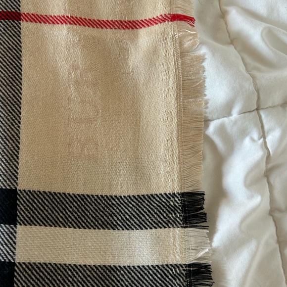 Cashmere shawl scarf - Picture 3 of 3